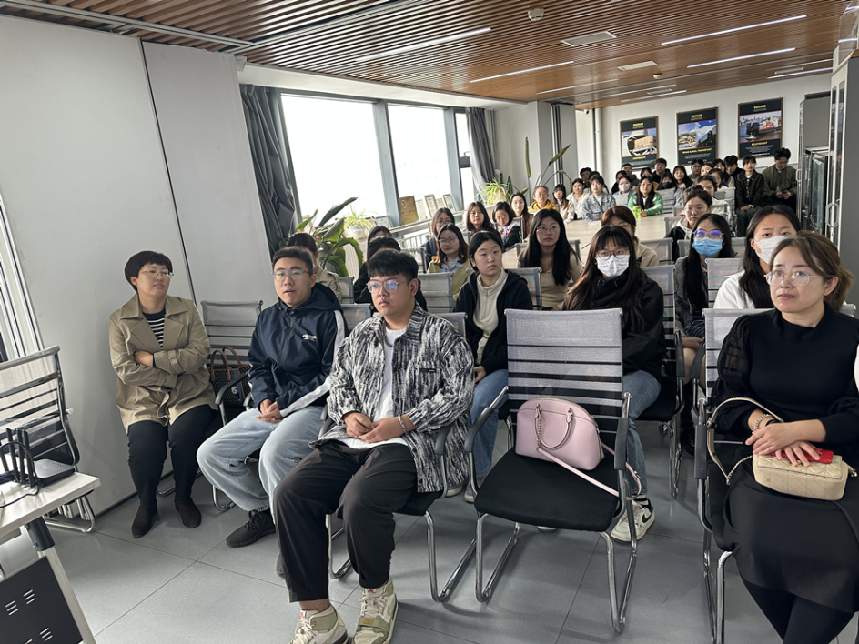 访“企业”，促“就业”——经济学院国贸系组织学生开展企业参观实践活动